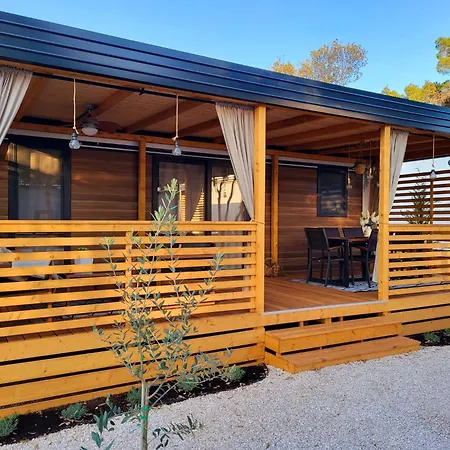 Michelle Mobile Biograd Na Moru