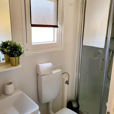 Michelle Mobile Biograd Na Moru