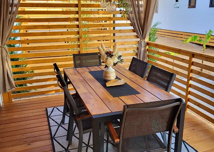 Michelle Mobile * ביוגראד נה מורו