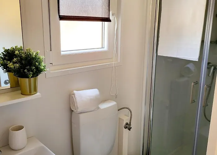 Michelle Mobile ביוגראד נה מורו