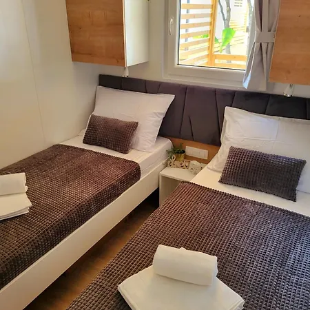 Michelle Mobile * Biograd Na Moru